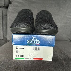 Women’s Black Slip-On Shoes